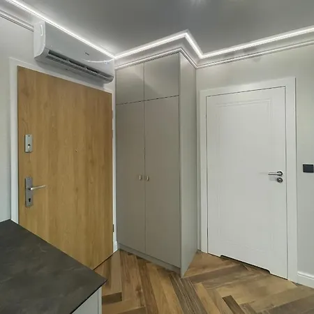 Glam Teczowa 31a - Free Parking & Wifi Apartment Wroclaw